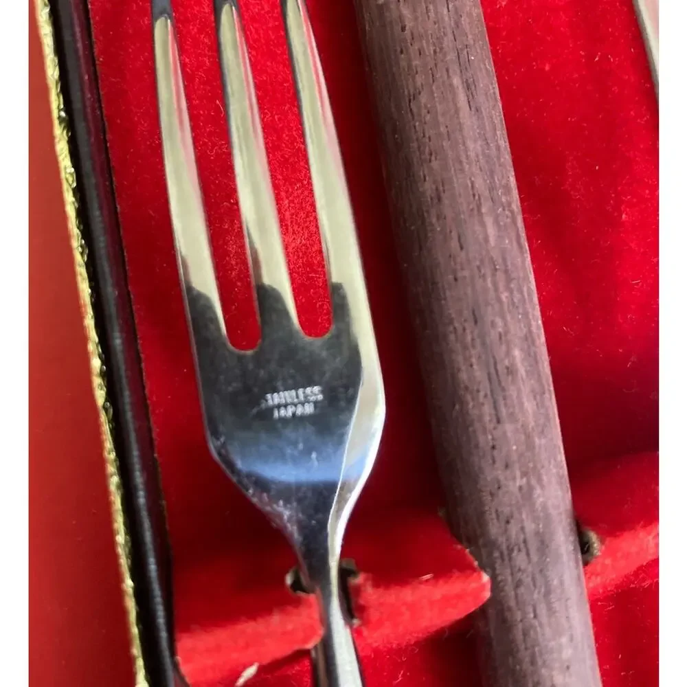 No Brand serve appetizers